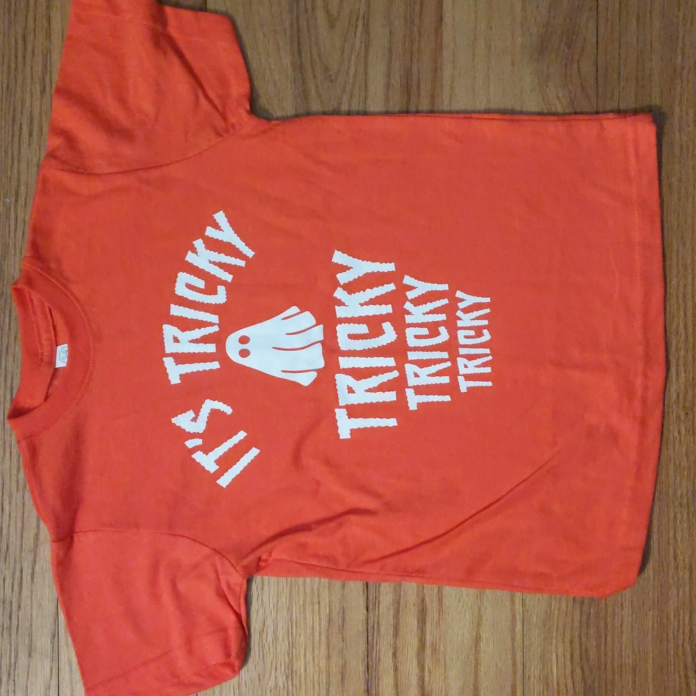Children's Halloween t-shirt - brand new, never worn